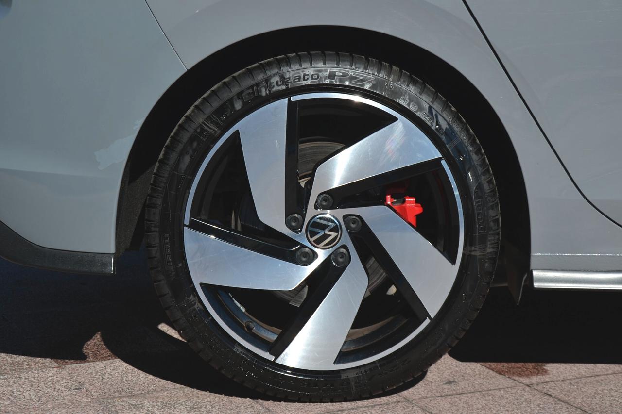 Volkswagen Golf 2.0 TSI 245CV DSG GTI **PREZZO SENZA VINCOLI**