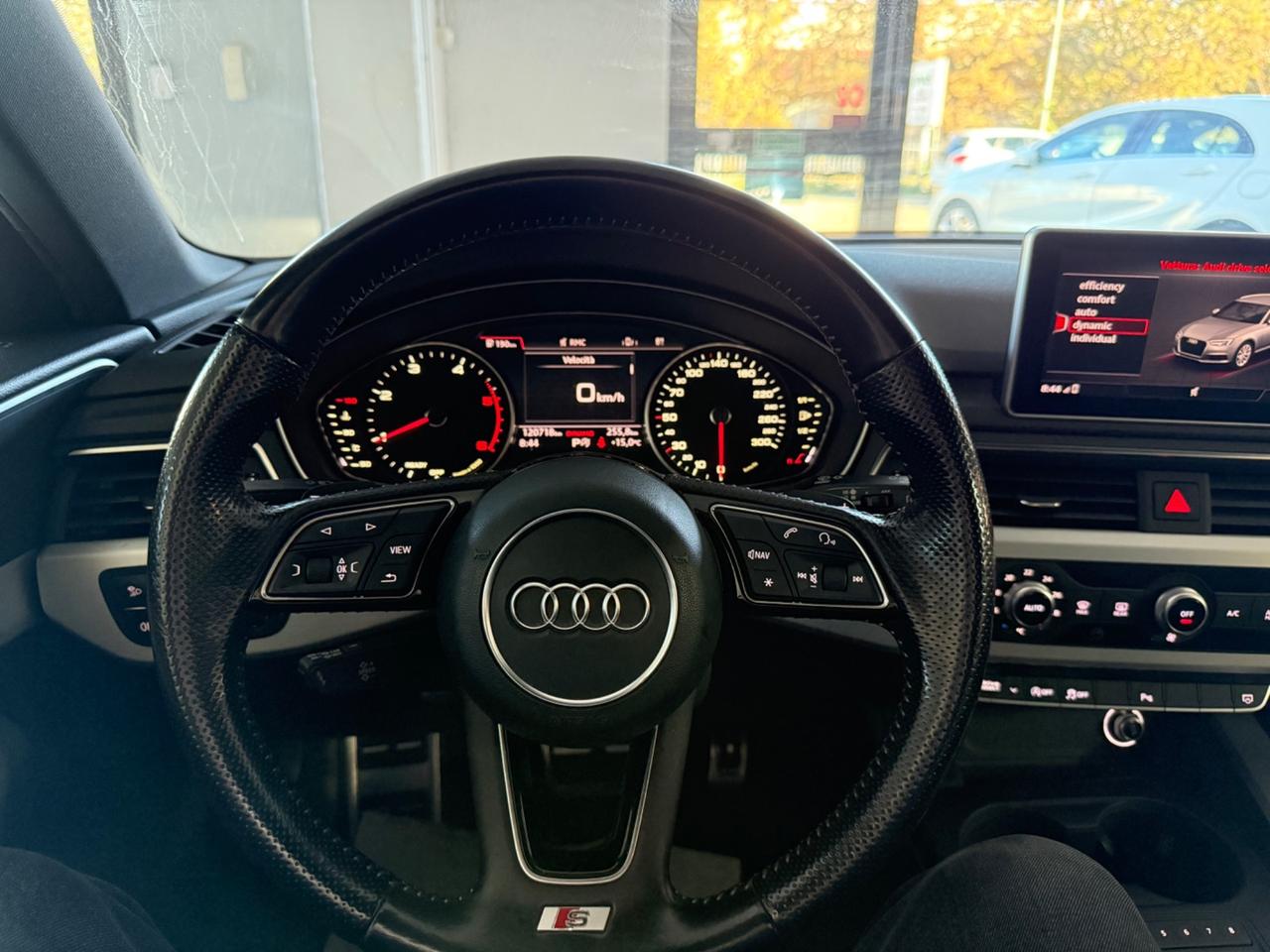 Audi A4 Avant 3.0 TDI 272 CV quattro S-LINE