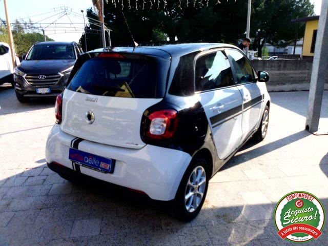 SMART ForFour 70 1.0 Passion
