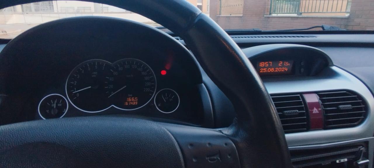 Opel Tigra TwinTop 1.4 16V Sport
