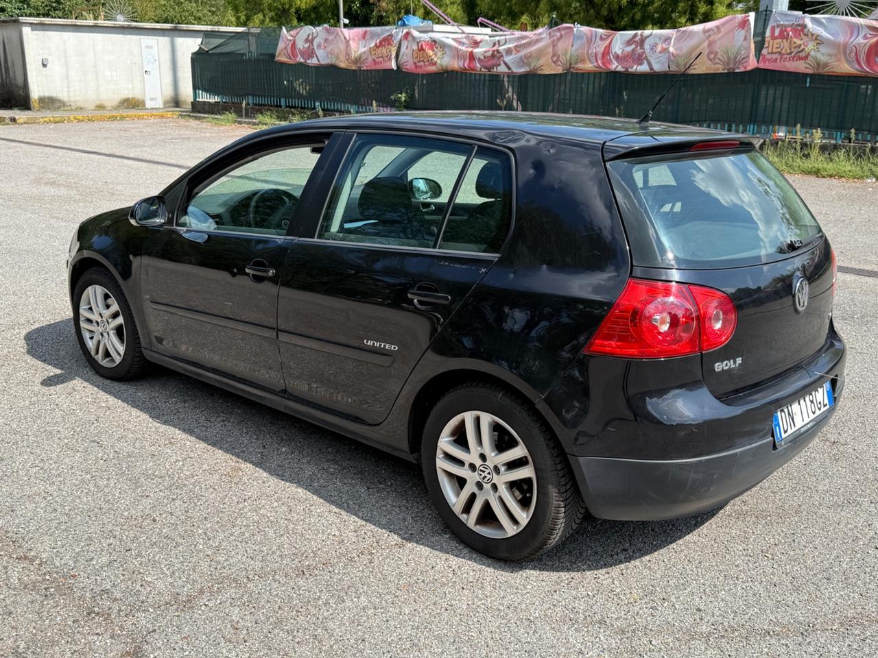 Volkswagen Golf 1.6 5p. Comfortline