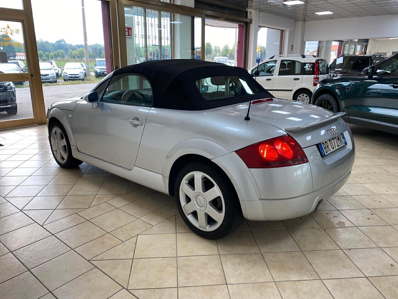 Audi TT Roadster 1.8 T 20V 179 CV cat