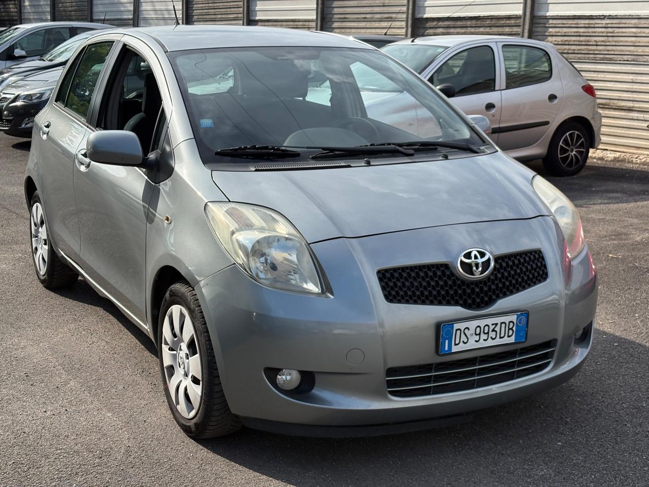 Toyota Yaris 1.3 5 porte Sol