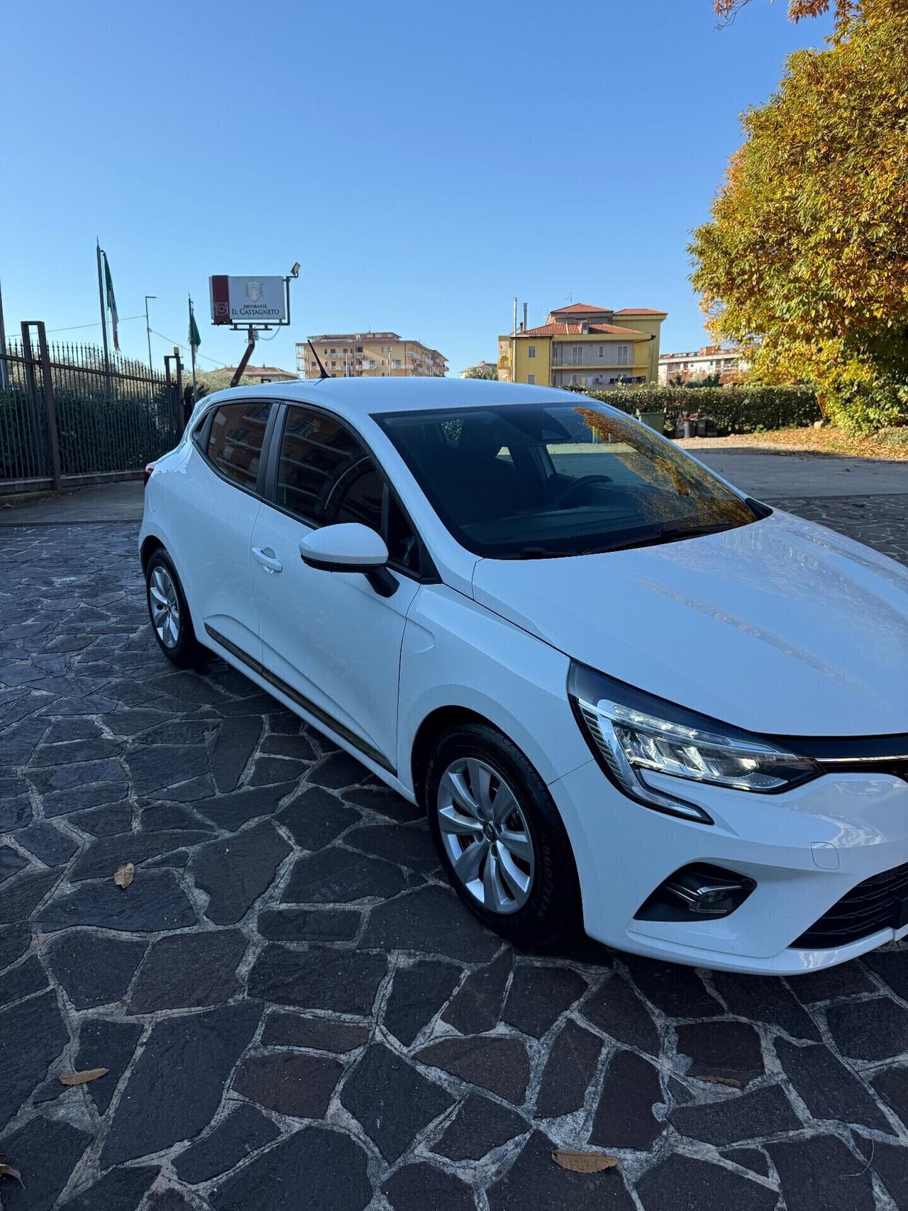 Renault Clio 1.5 Diesel nuovo modello uni proprietario X neo patentati