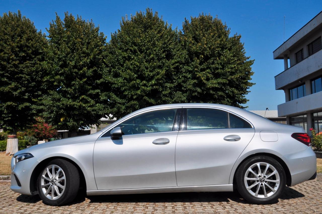 MERCEDES-BENZ A 180d SPORT 116cv AUTO, UNICOPROPRIETARIO, UFF ITALIANA, EURO 6D, NAVI, RETROCAMERA, PERMUTE