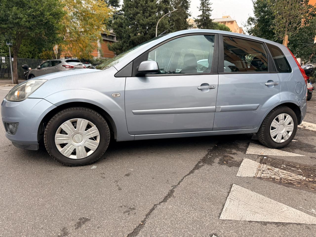 Ford Fiesta 1.2 16V 5p 75cv MEGA Tagliando