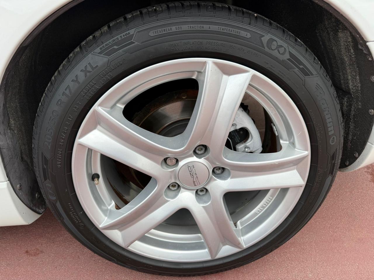 Volvo V50 DRIVe POLAR 1.6 d KM 228.000