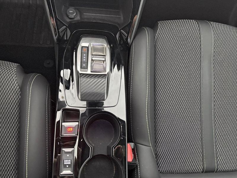 Peugeot 208 GT Hybrid 136 e-DCS6 auto