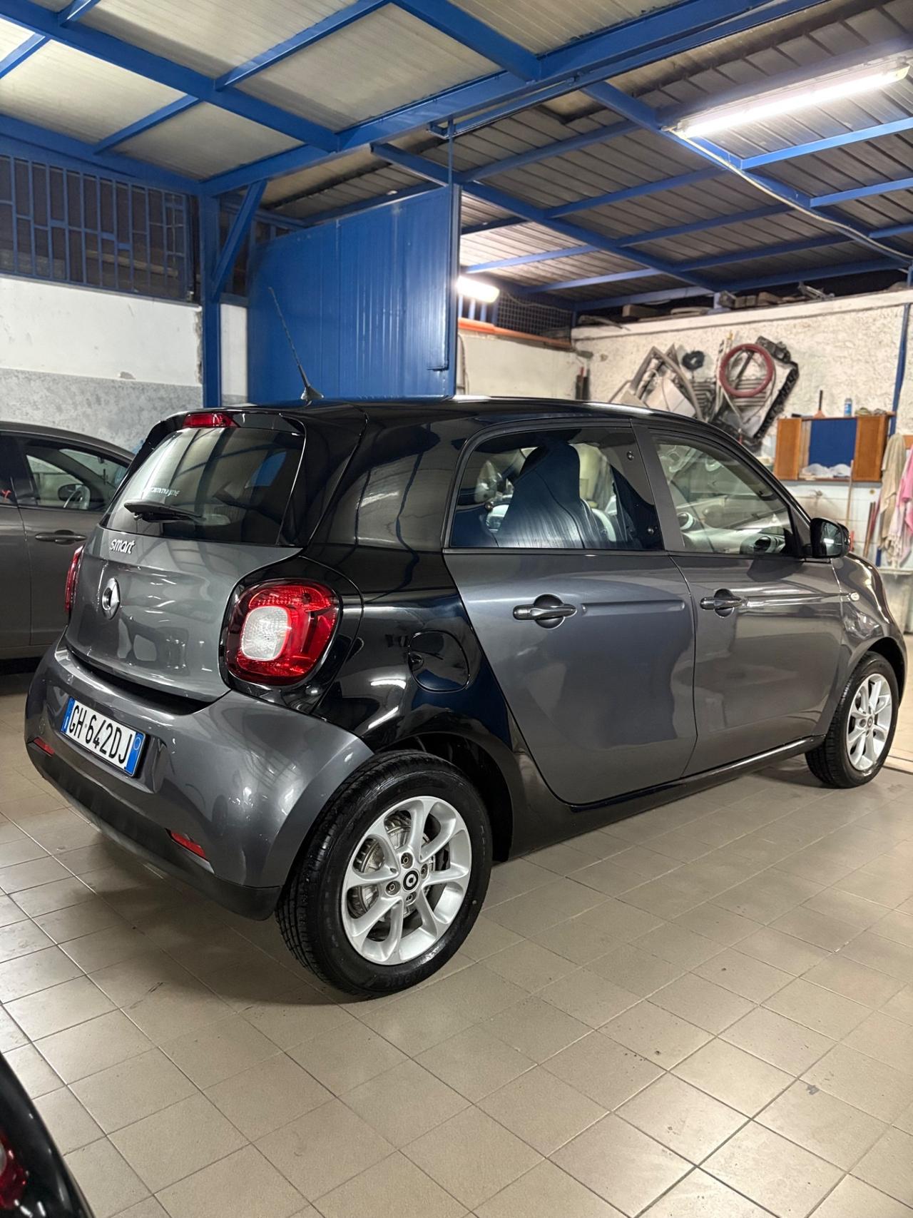 Smart ForFour 1.0 Benzina 70cv