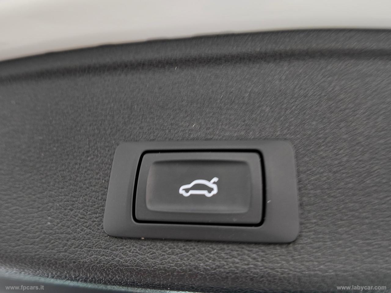 AUDI A4 30 TDI/136CV S tronic S line edition