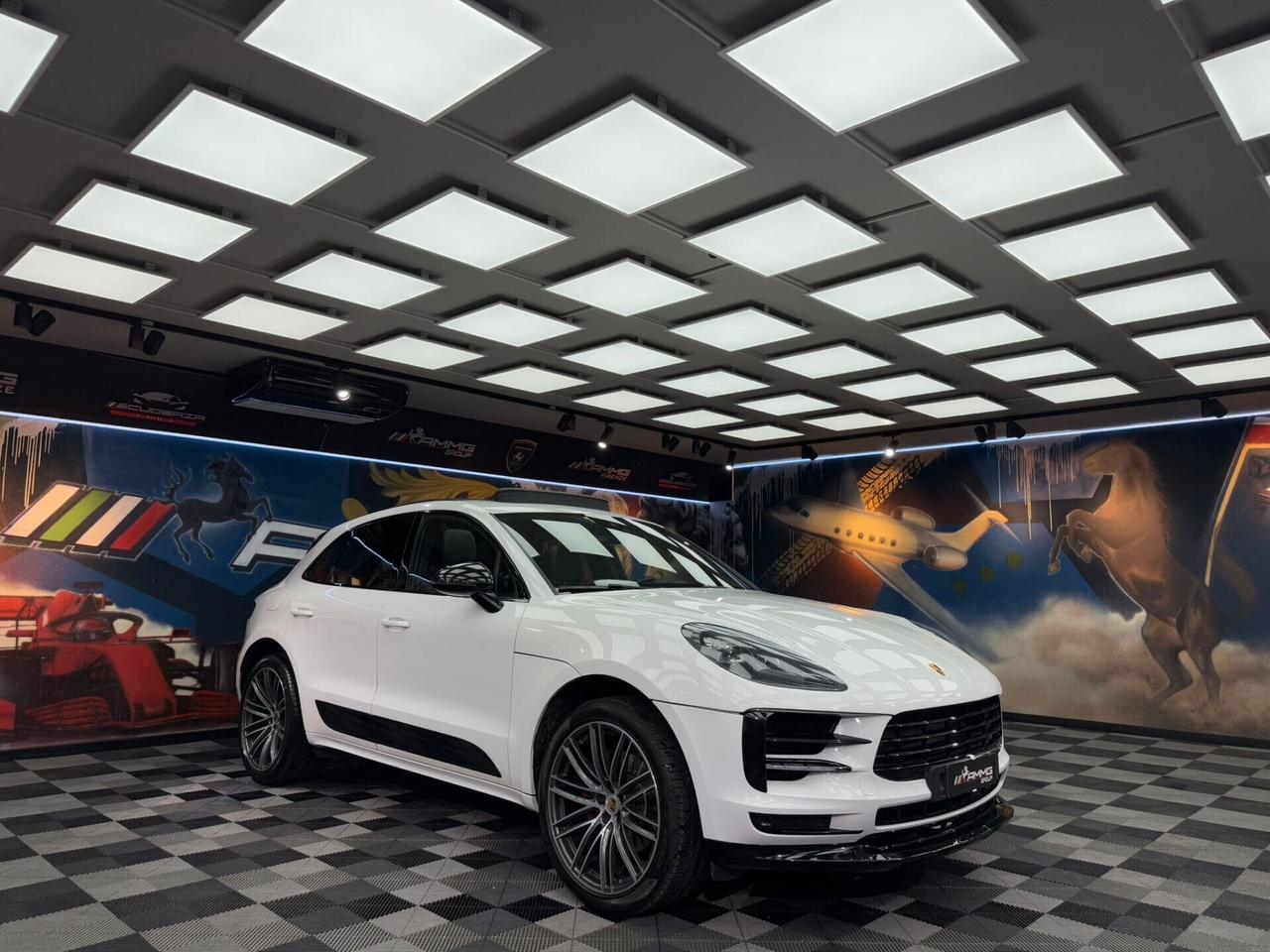 Porsche Macan 2.0 (810)