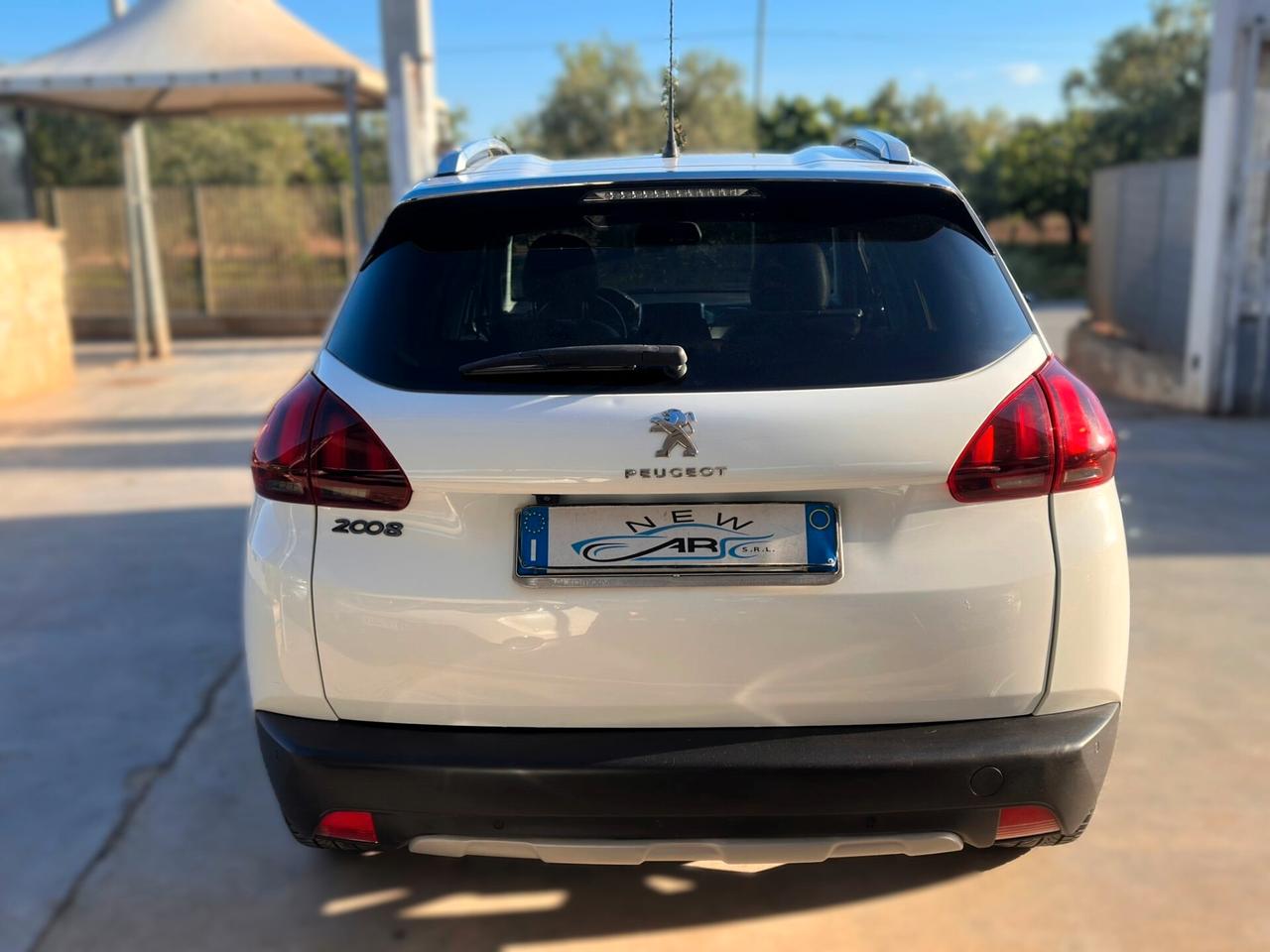 Peugeot 2008 BlueHDi 120 S&S Allure