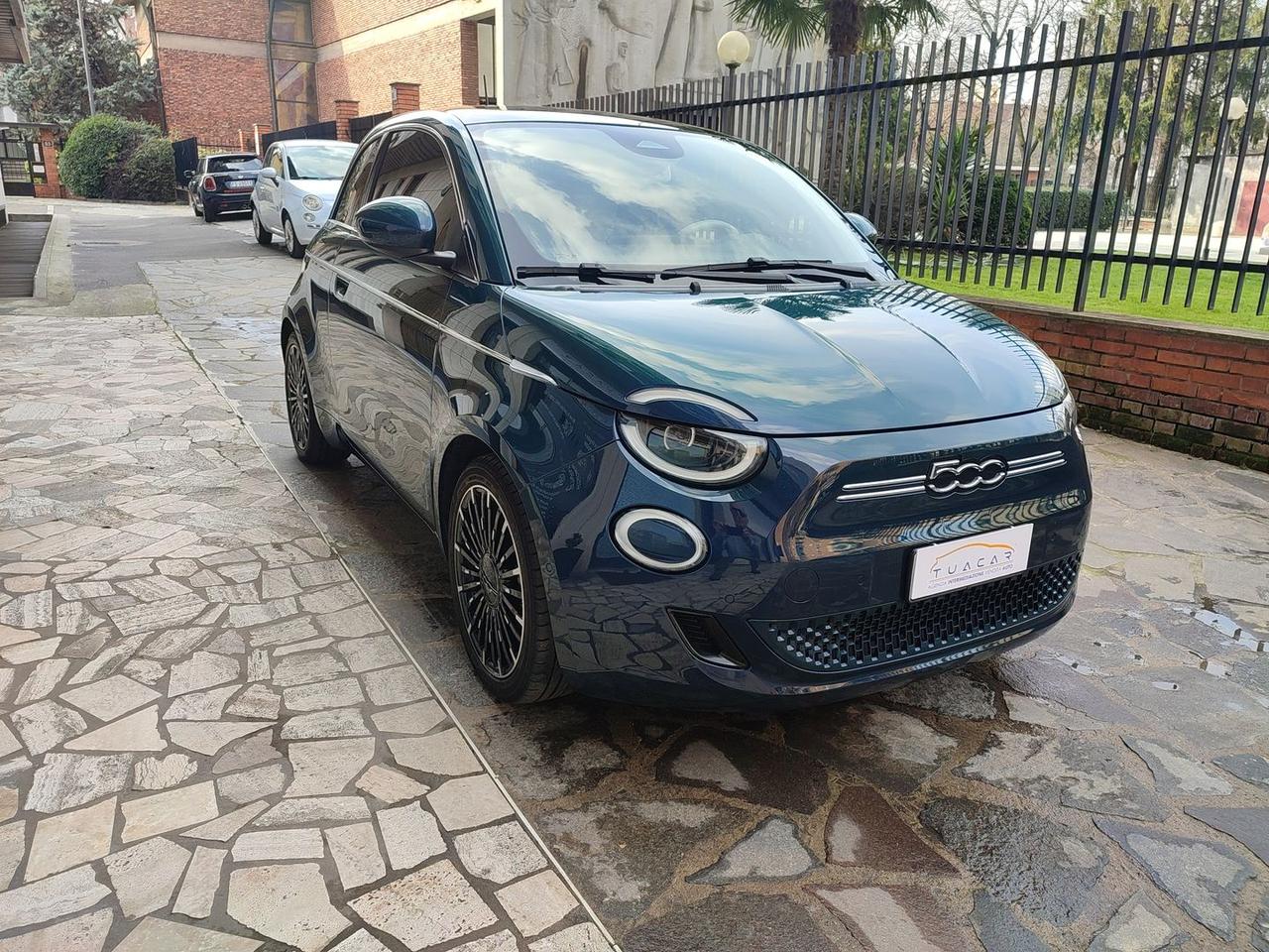 Fiat 500 La Prima 500-e