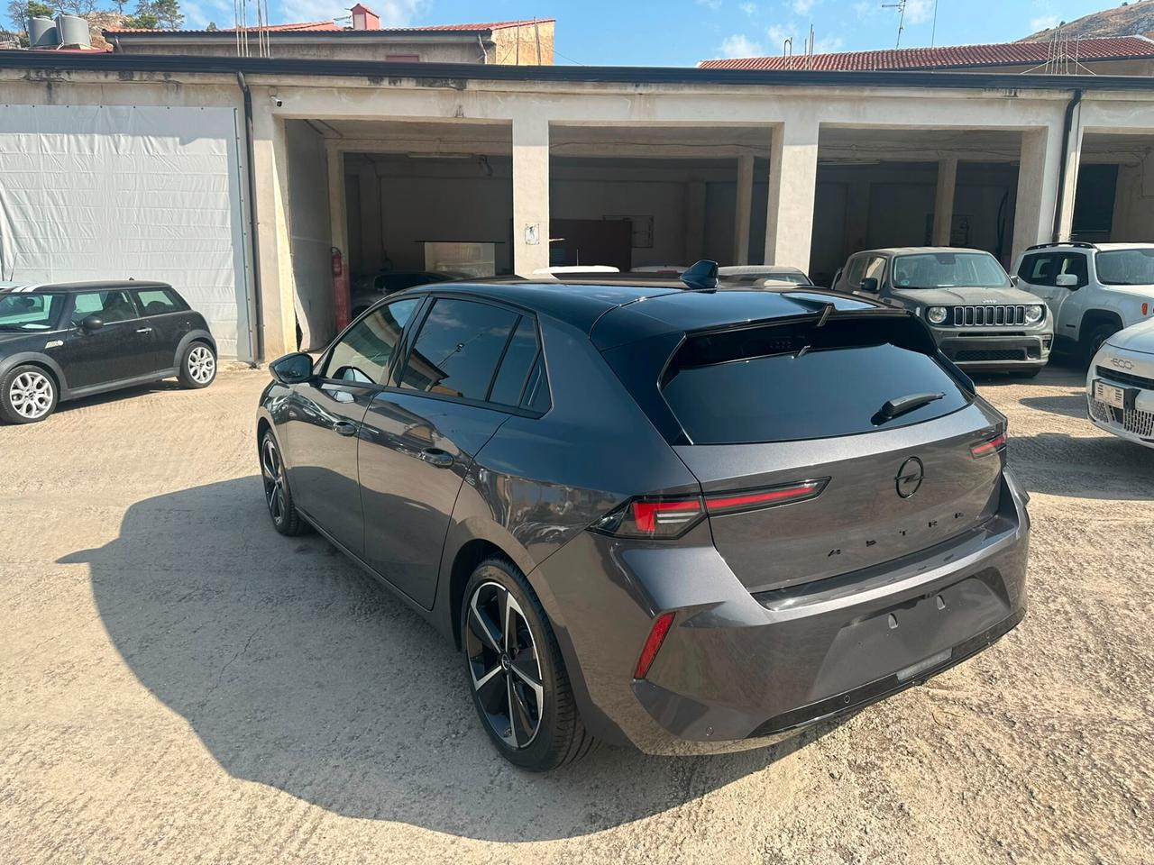 Opel Astra 1.2 Turbo 130 CV GS