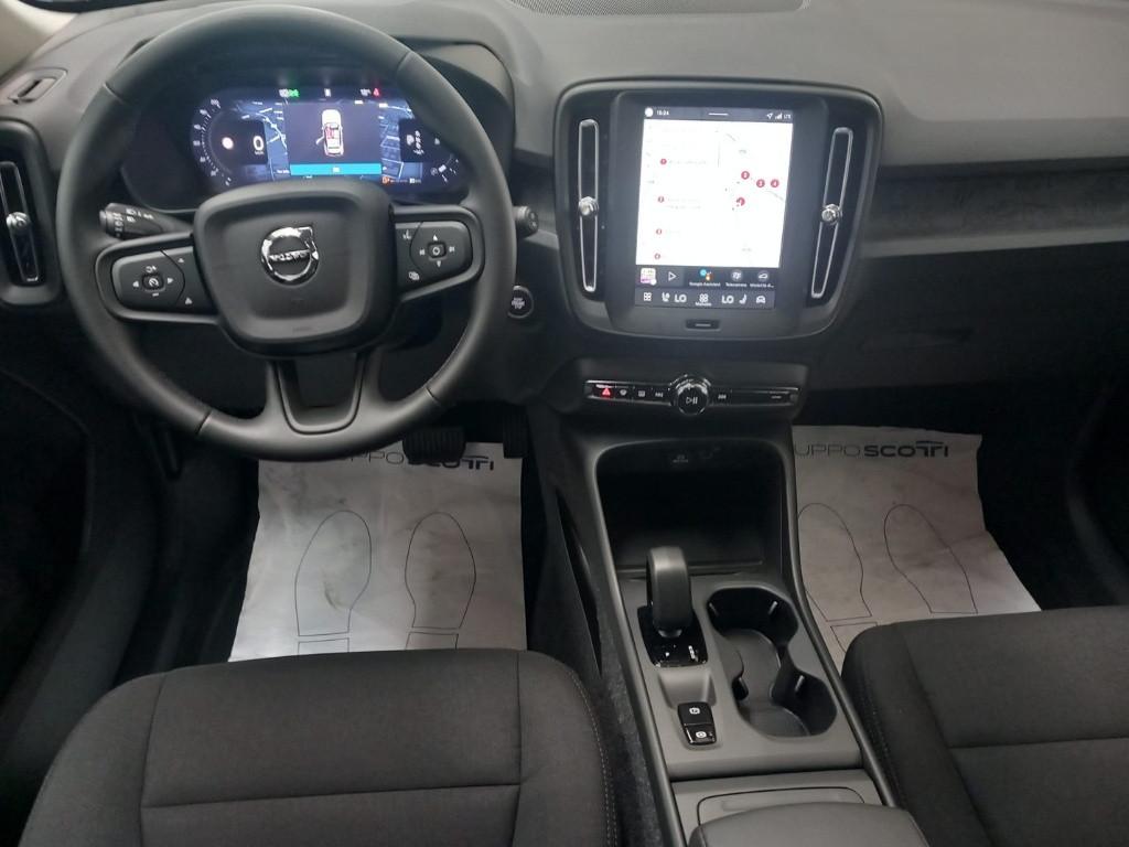 VOLVO XC40 2.0 b3 Essential auto