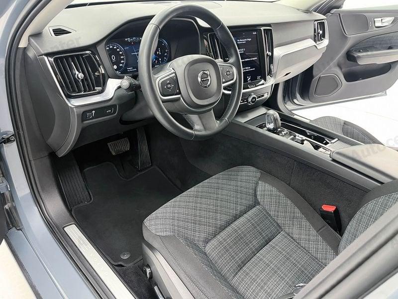 Volvo V60 B4 (d) Geartronic Momentum Business Pro