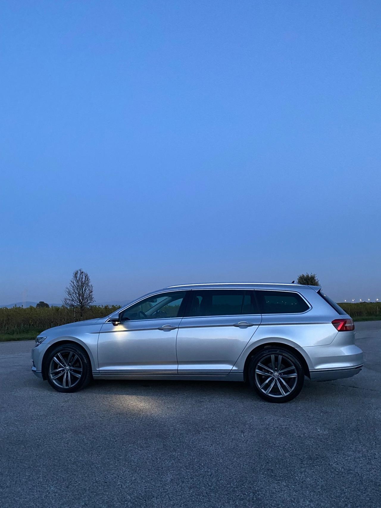 Volkswagen Passat 2.0 TDI 190 CV DSG Highline BlueMotion Tech.