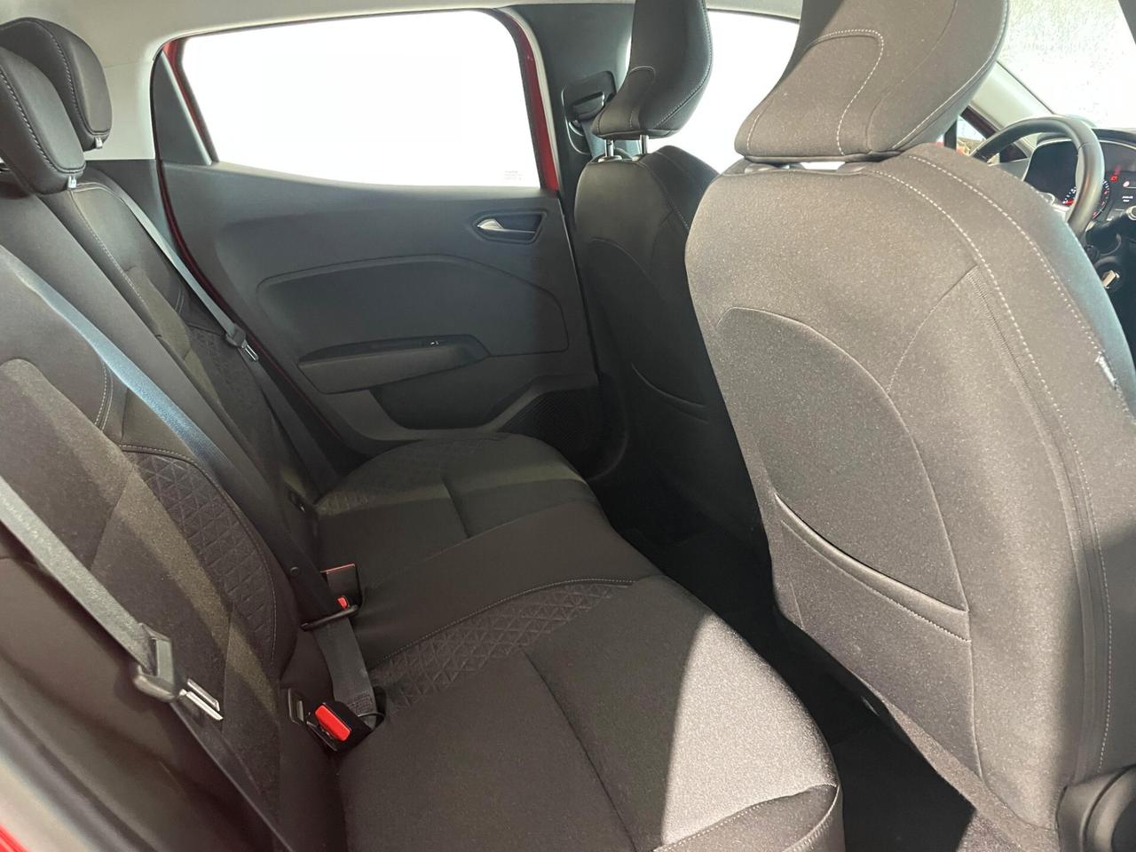 Renault Clio 100CV GPL DI SERIE NEOPATENTATI