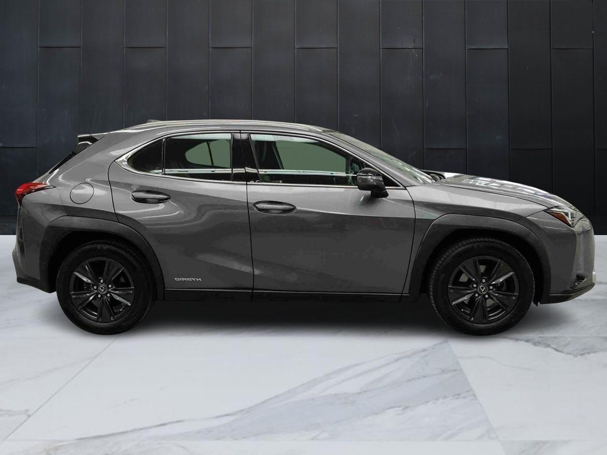 LEXUS UX - UX Hybrid Executive