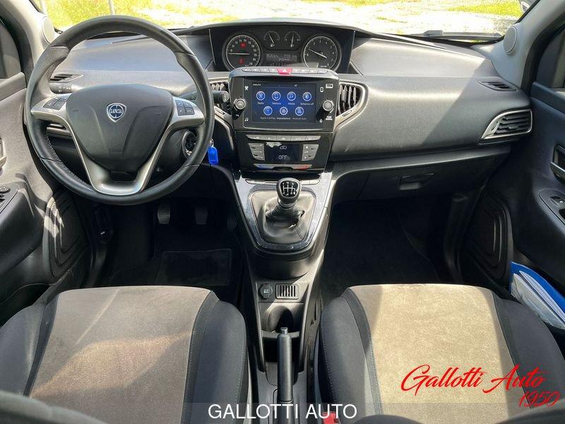 Lancia Ypsilon 1.0 FireFly 70cv S&S Hybrid GOLD