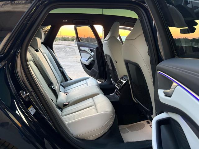 AUDI A6 Avant TDI 150 kW S tronic quattro S line edition TETTO