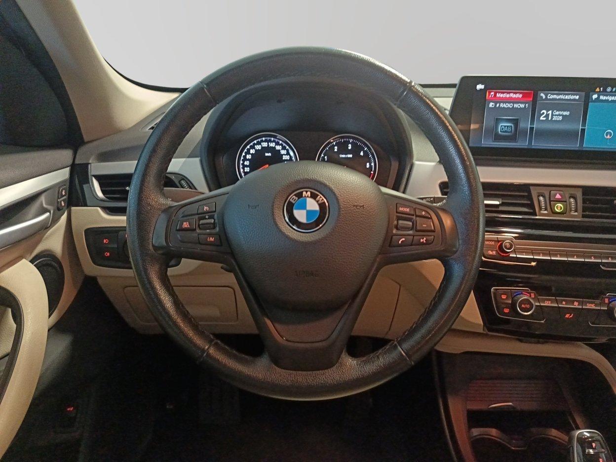BMW X1 (F48) - X1 xDrive18d Advantage