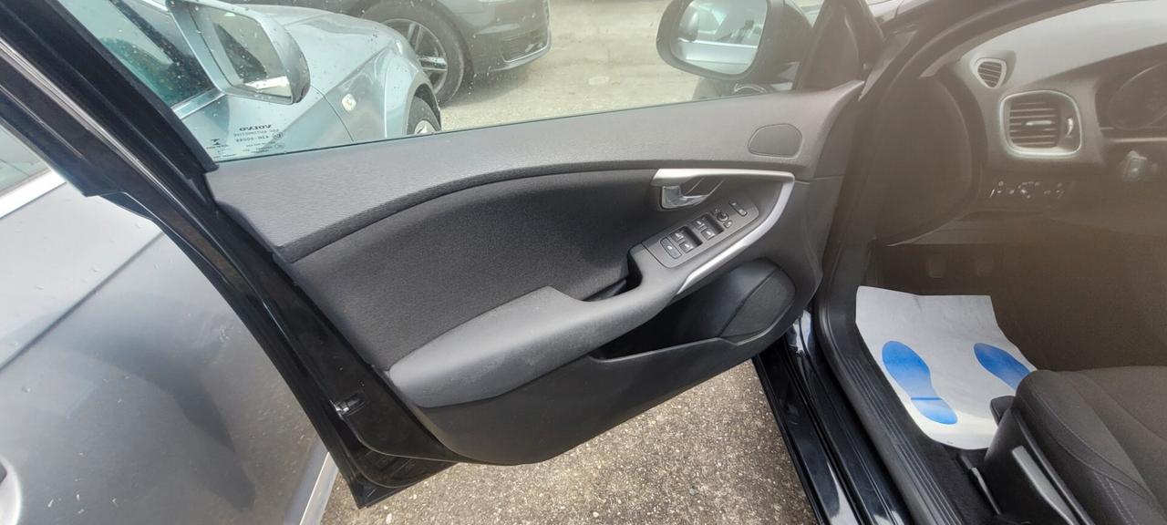 Volvo V40 D2 1.6 Business Edition