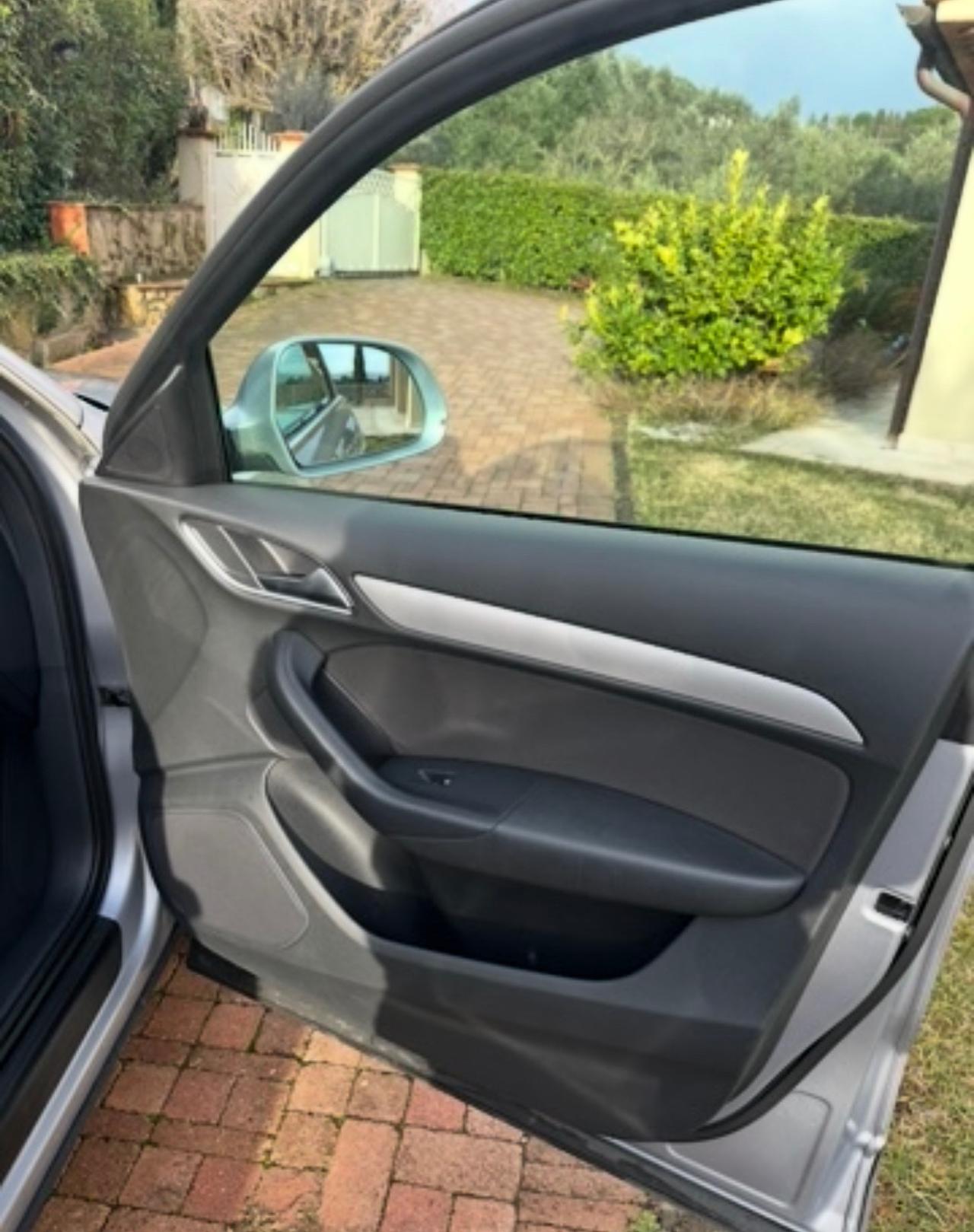 Audi Q3 2.0 TDI 150 CV quattro S tronic Business