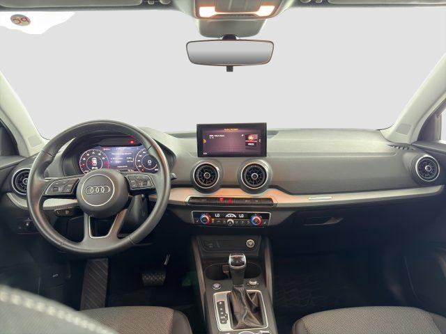 AUDI Q2 Q2 35 TFSI S tronic Business Advanced