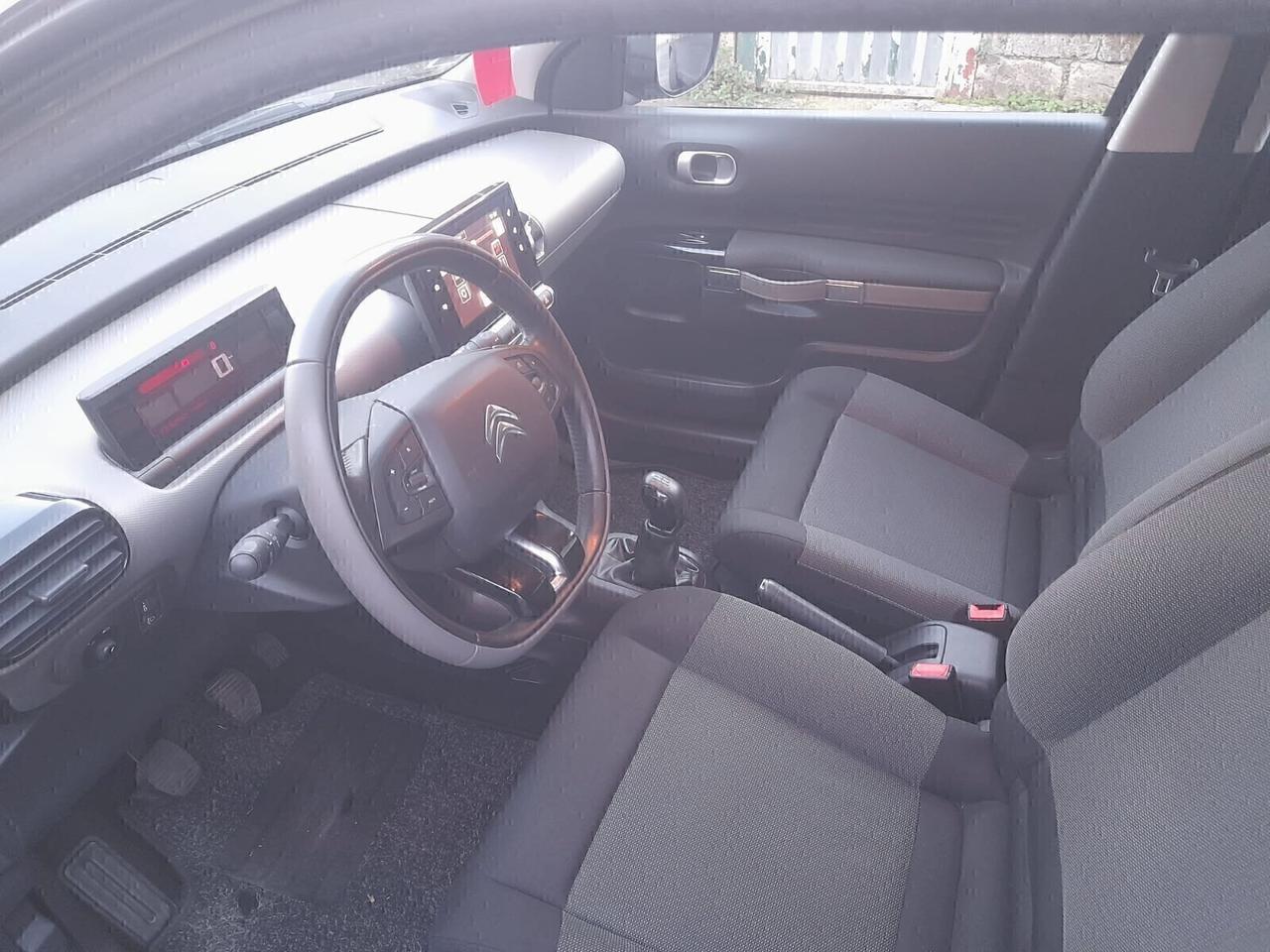 Citroen C4 Cactus PureTech 82 Shine