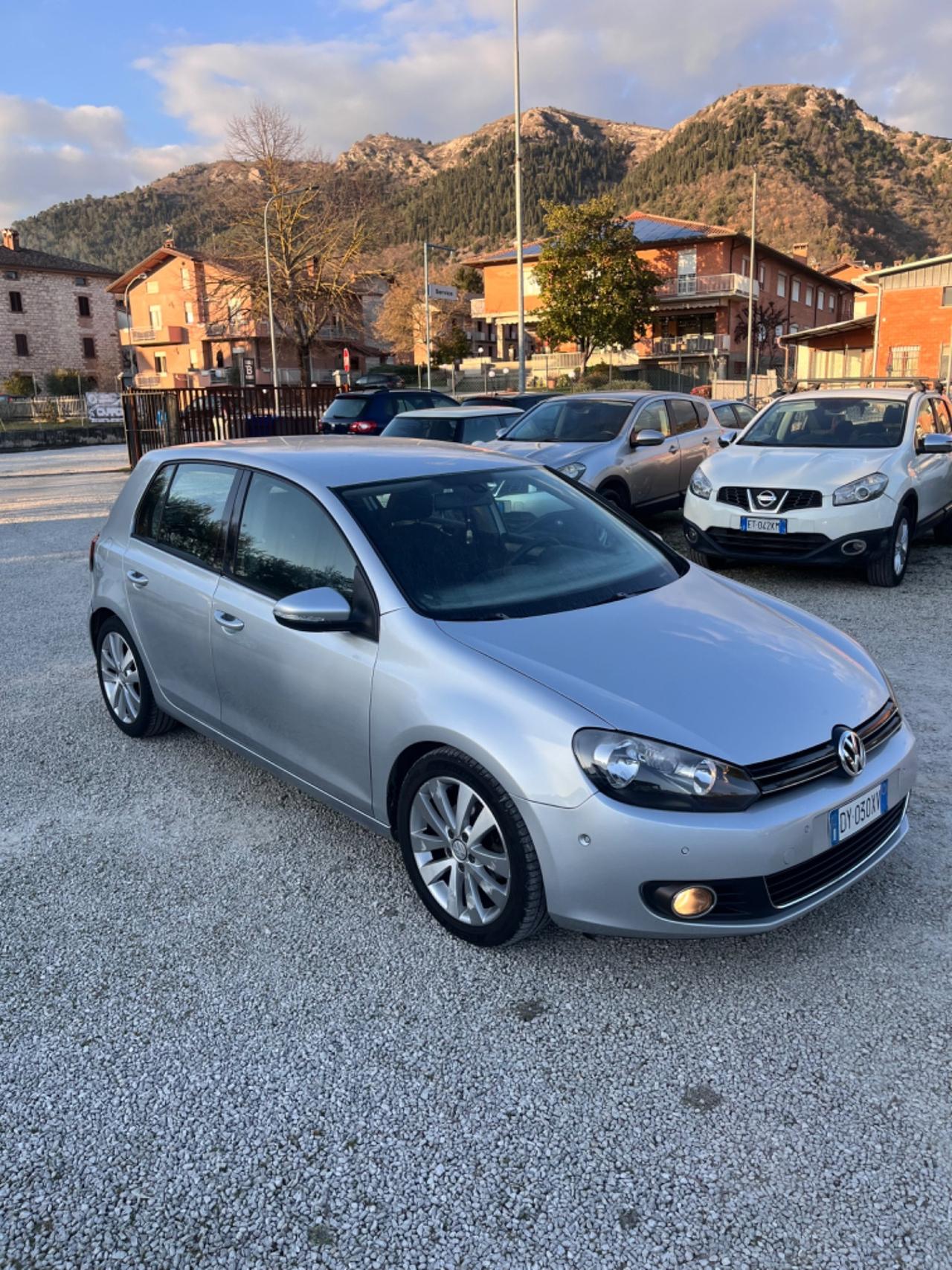 Volkswagen Golf 6 2.0 TDI 110CV PERFETTA NEOPATENTATI