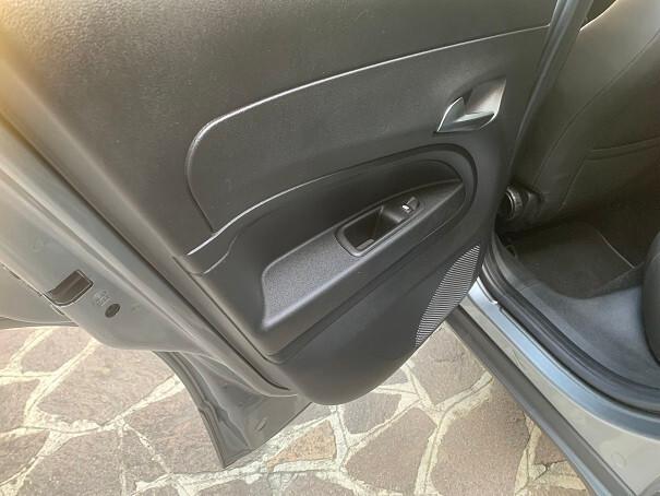 Jeep Avenger 1.2 Turbo 100 CV Summit