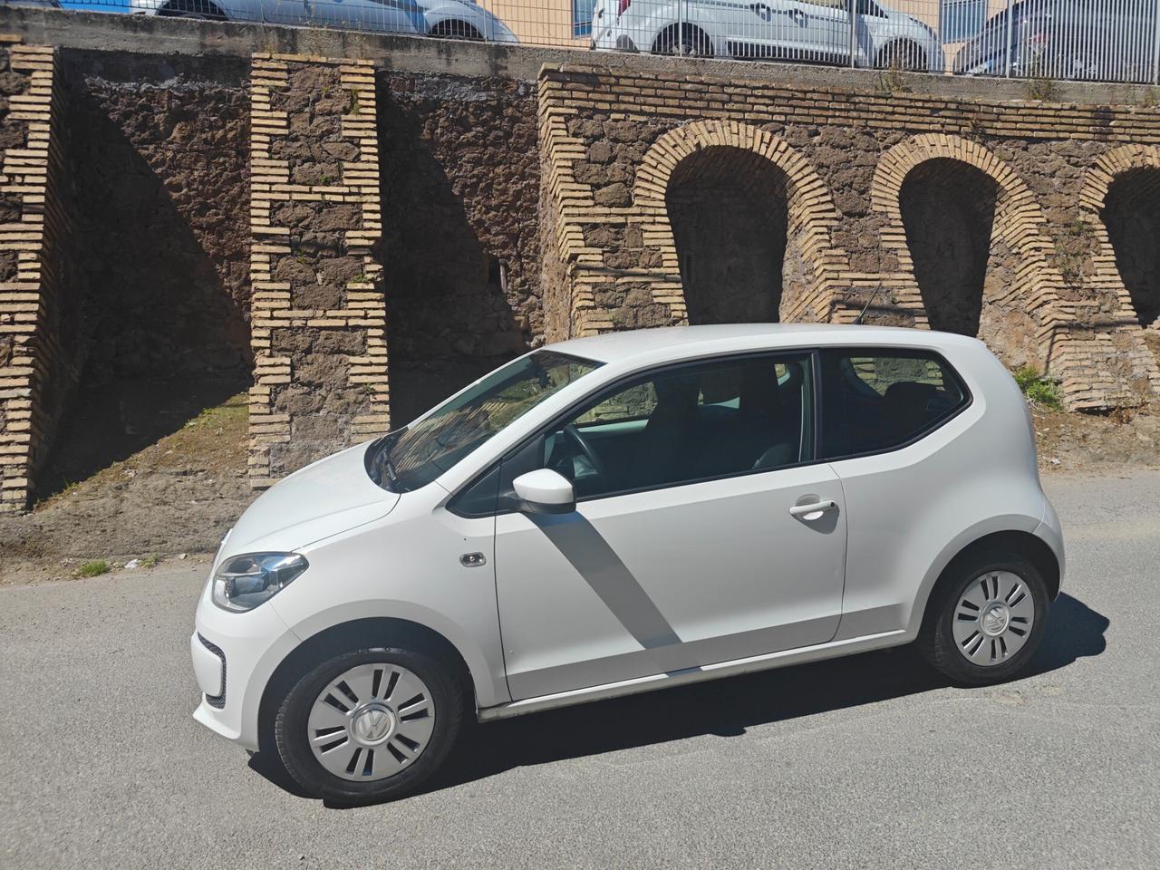 Volkswagen up! 1.0 75 CV 3p. high
