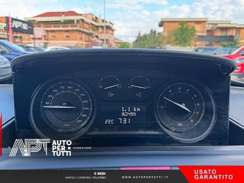 Lancia Ypsilon Ypsilon 1.0 firefly hybrid Platino s&s 70cv
