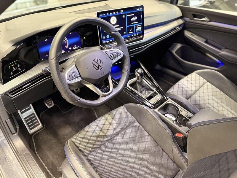Volkswagen Golf 1.5 TSI ACT 110kW R-LINE LED NAVI CAMERA