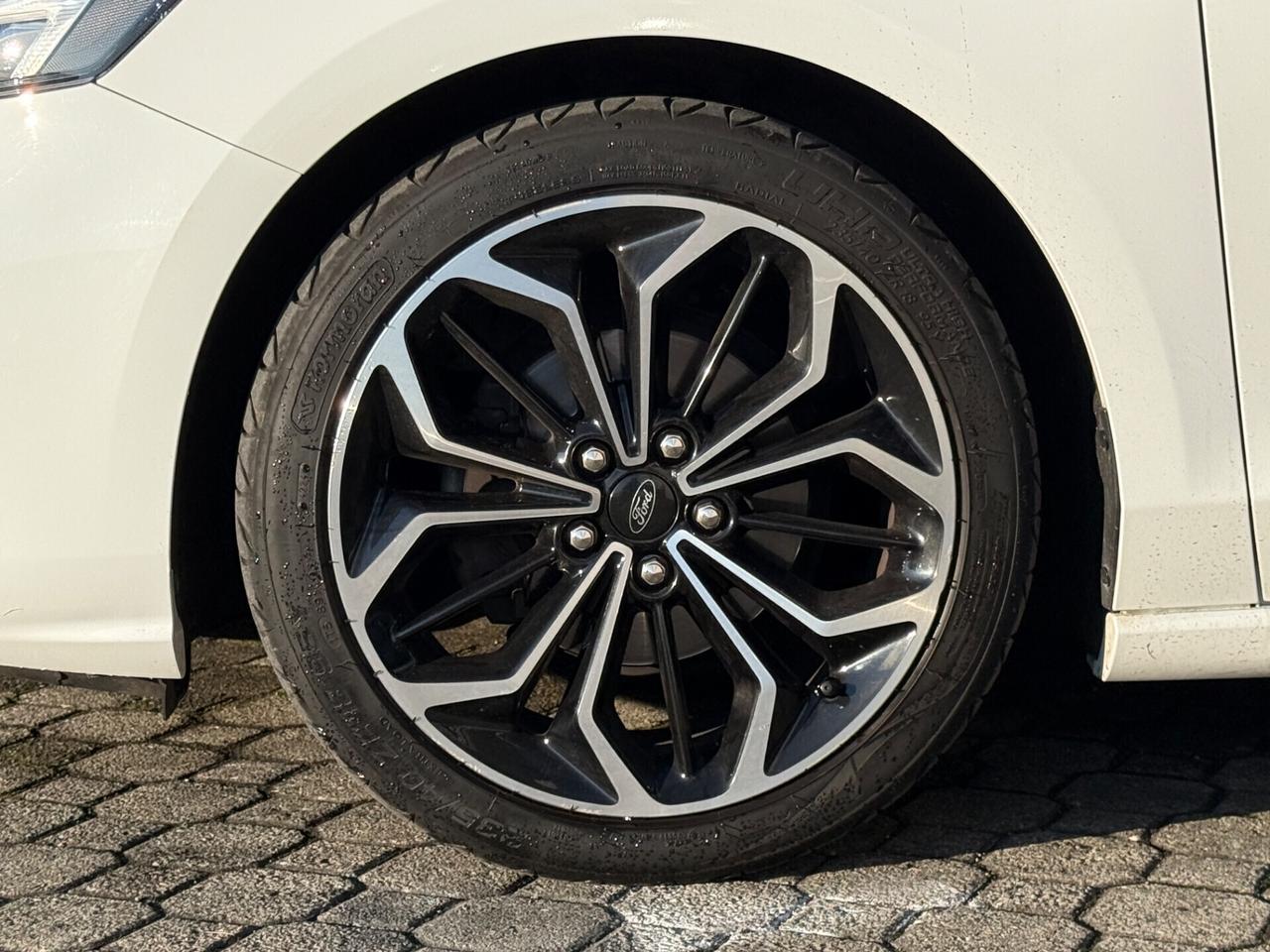 Ford Focus 1.0 - 125 CV 5p. ST-Line