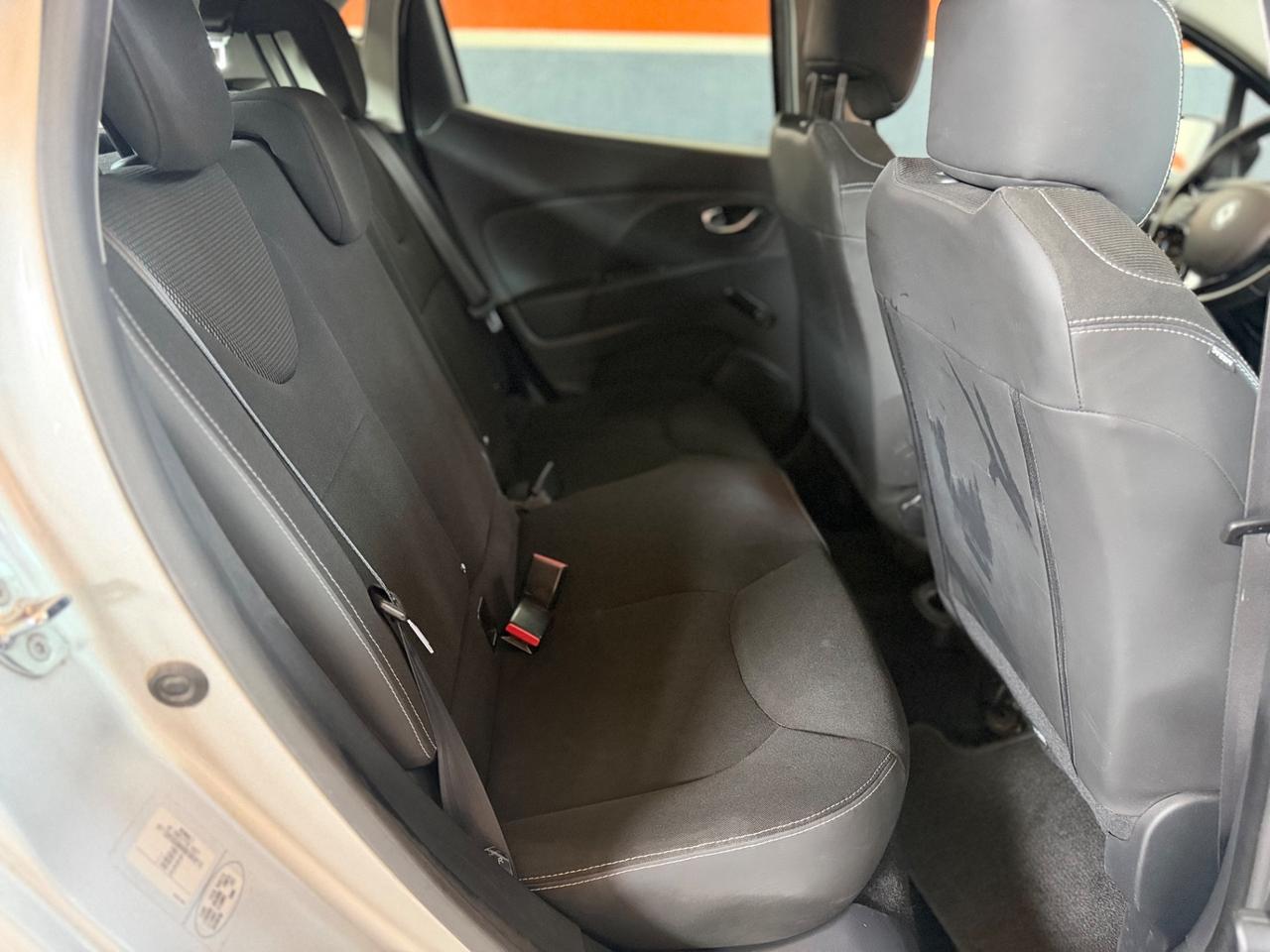 Renault Clio 1.2 75CV GPL 5 porte Wave NEOPATENTATI
