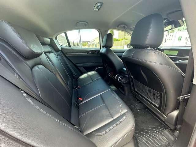 Alfa Romeo Stelvio 2.0 Turbo 200 CV AT8 Q4 Executive