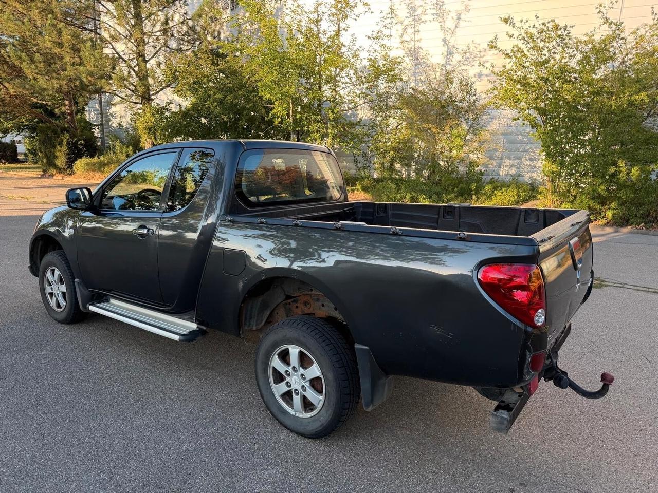 Mitsubishi L200 2.5 DI-D/136CV Club Cab Invite DPF
