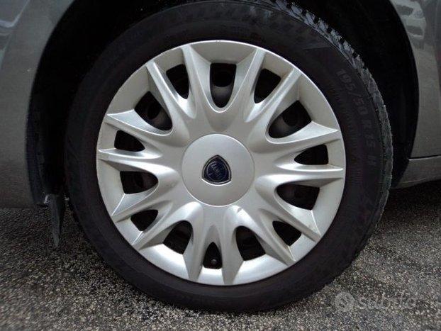 LANCIA Ypsilon 1.2 GPL