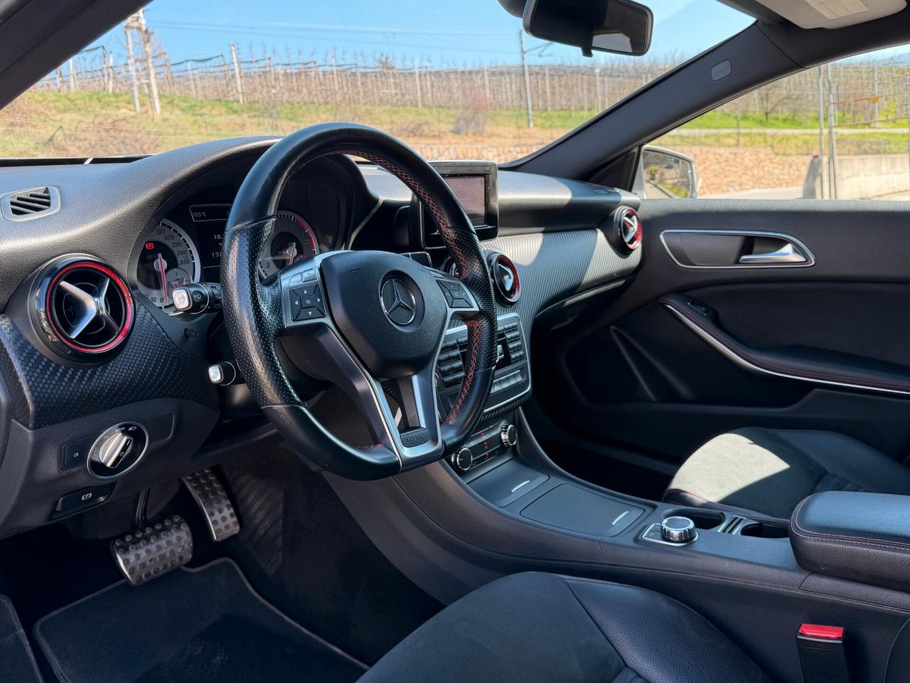 Mercedes-benz A 250 BlueEFFICIENCY Premium