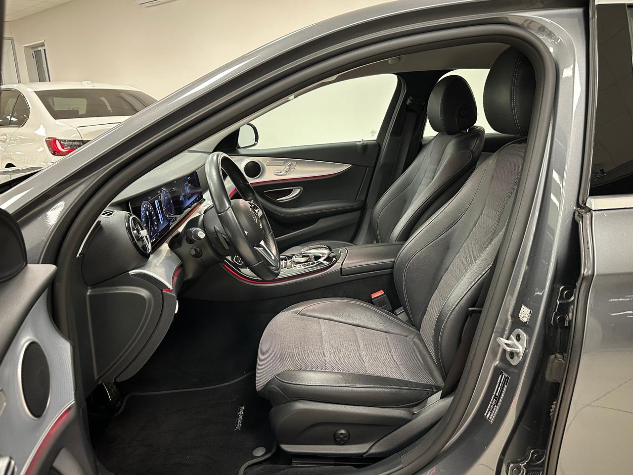 Mercedes-benz E 220 d 4Matic 194 Cv Premium - 2020