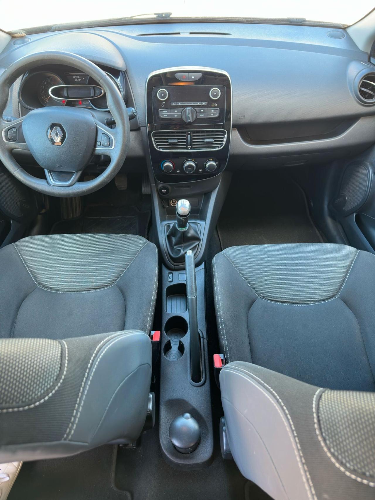 Renault Clio 1.2 75CV 5 porte Life NEOPATENTATI