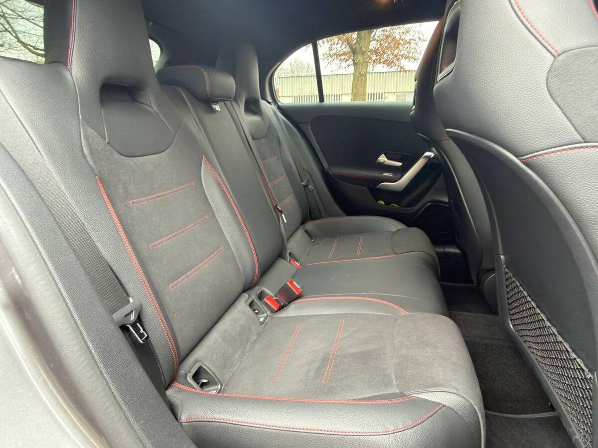 Mercedes Classe A 180 d Premium Night edition auto