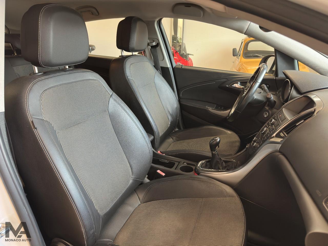OPEL ASTRA COSMO 1.7 CDTI 110CV 2011