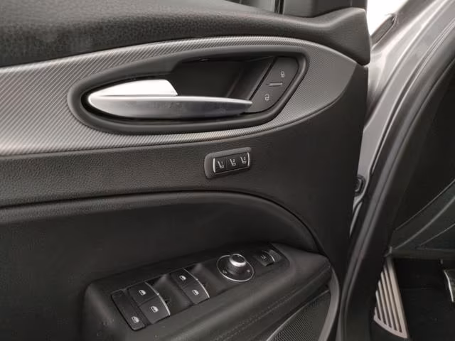 ALFA ROMEO Stelvio 2.2 Turbodiesel 210 CV AT8 Q4 Super