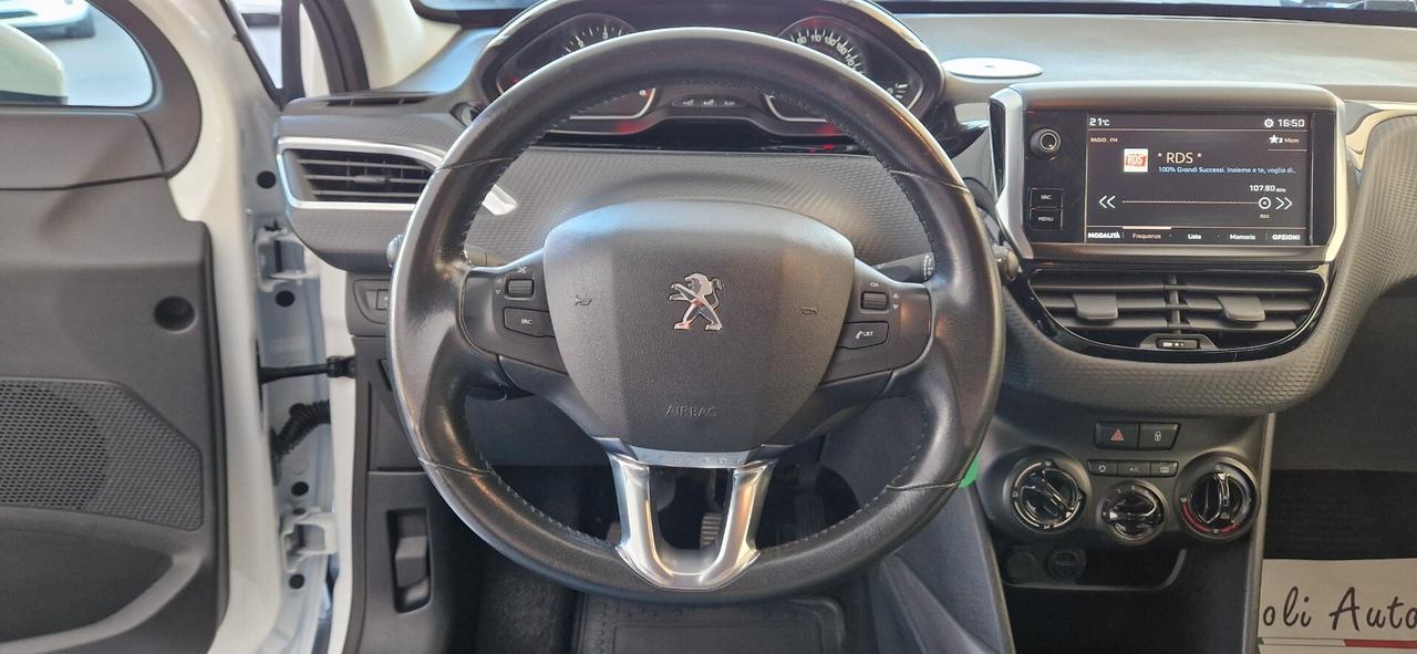 Peugeot 2008 BlueHDi 100 Allure