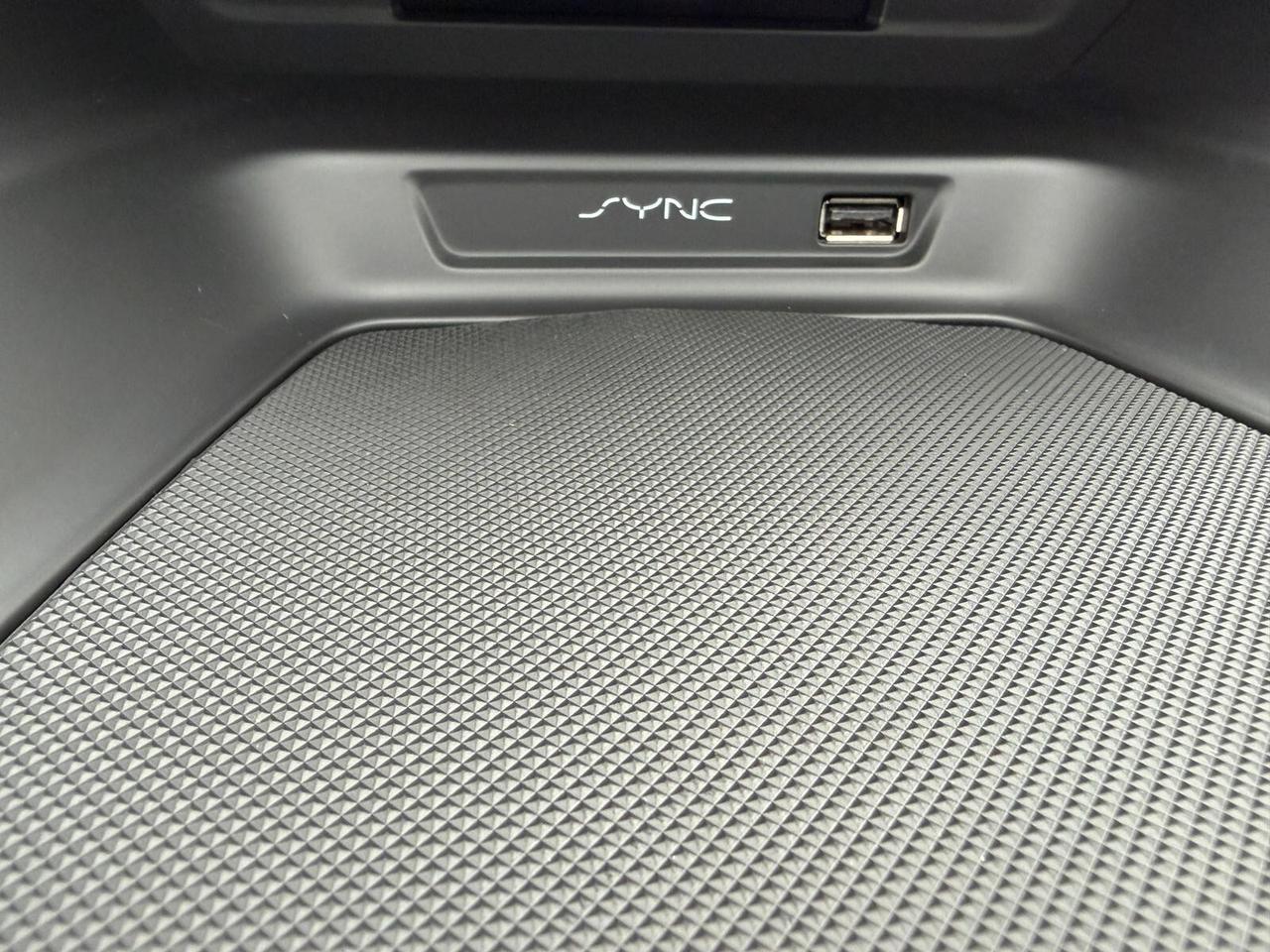 Ford C-Max 1.5 TDCi 120CV S&S Titanium