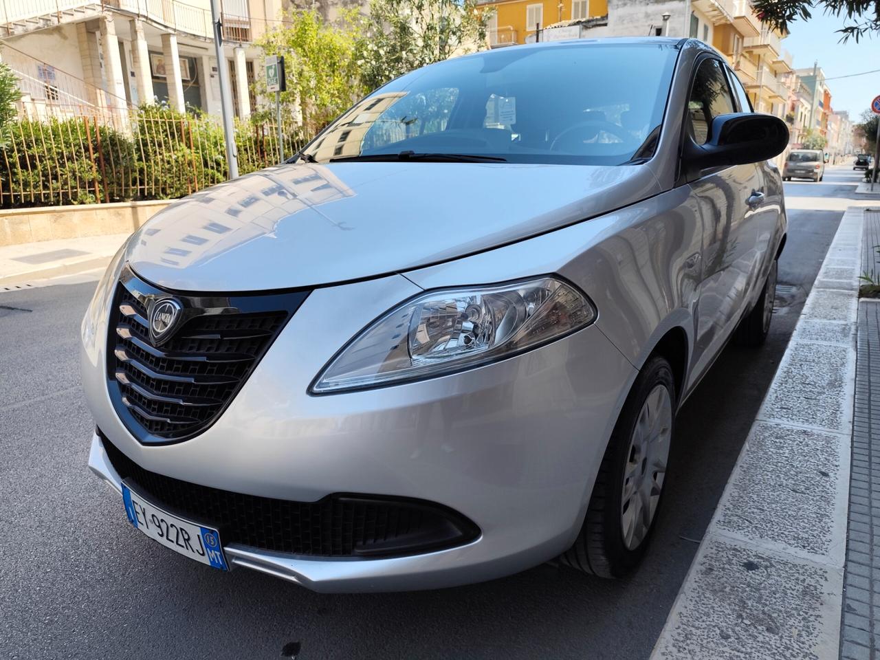 Lancia Ypsilon 1.2 69CV GPL Ecochic PERFETTA