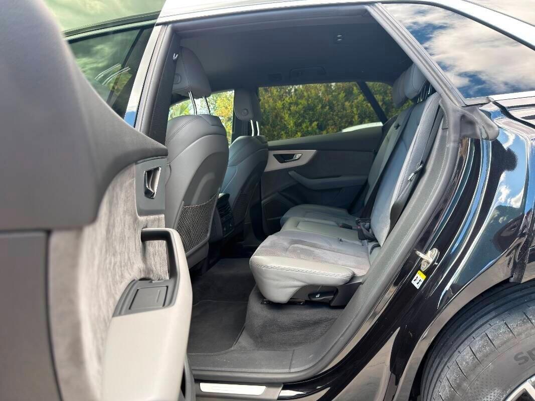 Audi Q8 50 TDI 286 CV quattro tiptronic